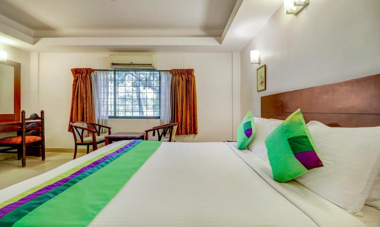 Treebo Trend Central Hotel Museum Road Thrissur Exterior foto