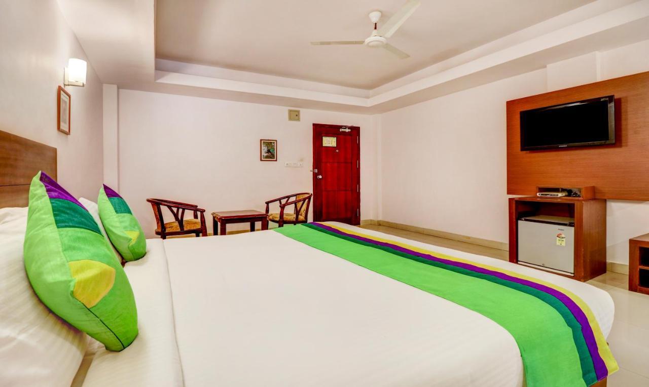 Treebo Trend Central Hotel Museum Road Thrissur Exterior foto