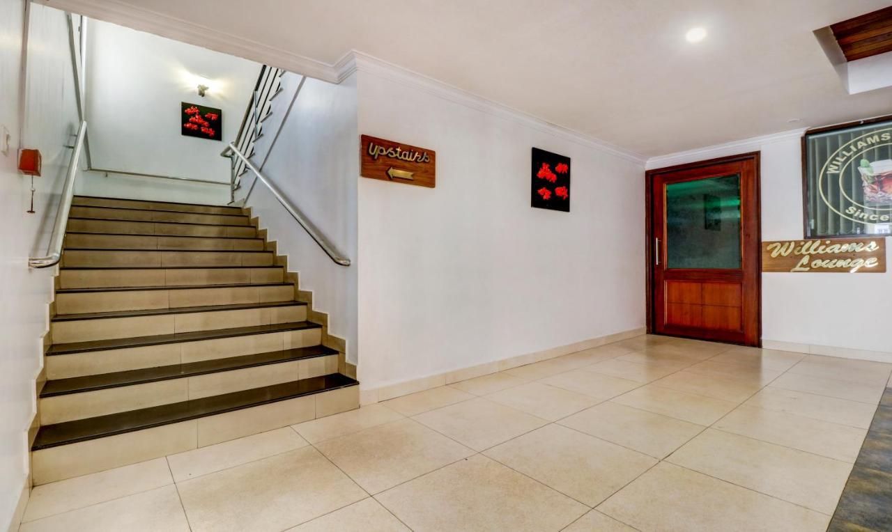 Treebo Trend Central Hotel Museum Road Thrissur Exterior foto